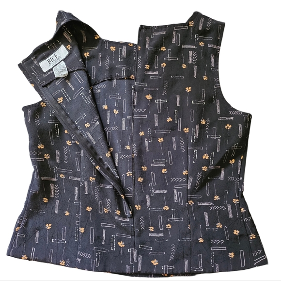 Bicé by Sag Harbor Petite Womens Vest Shirt Black Abstract Design Yellow Flowers - Picture 3 of 6